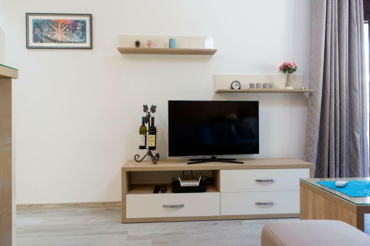 Apartment Medusa Risan Exterior photo